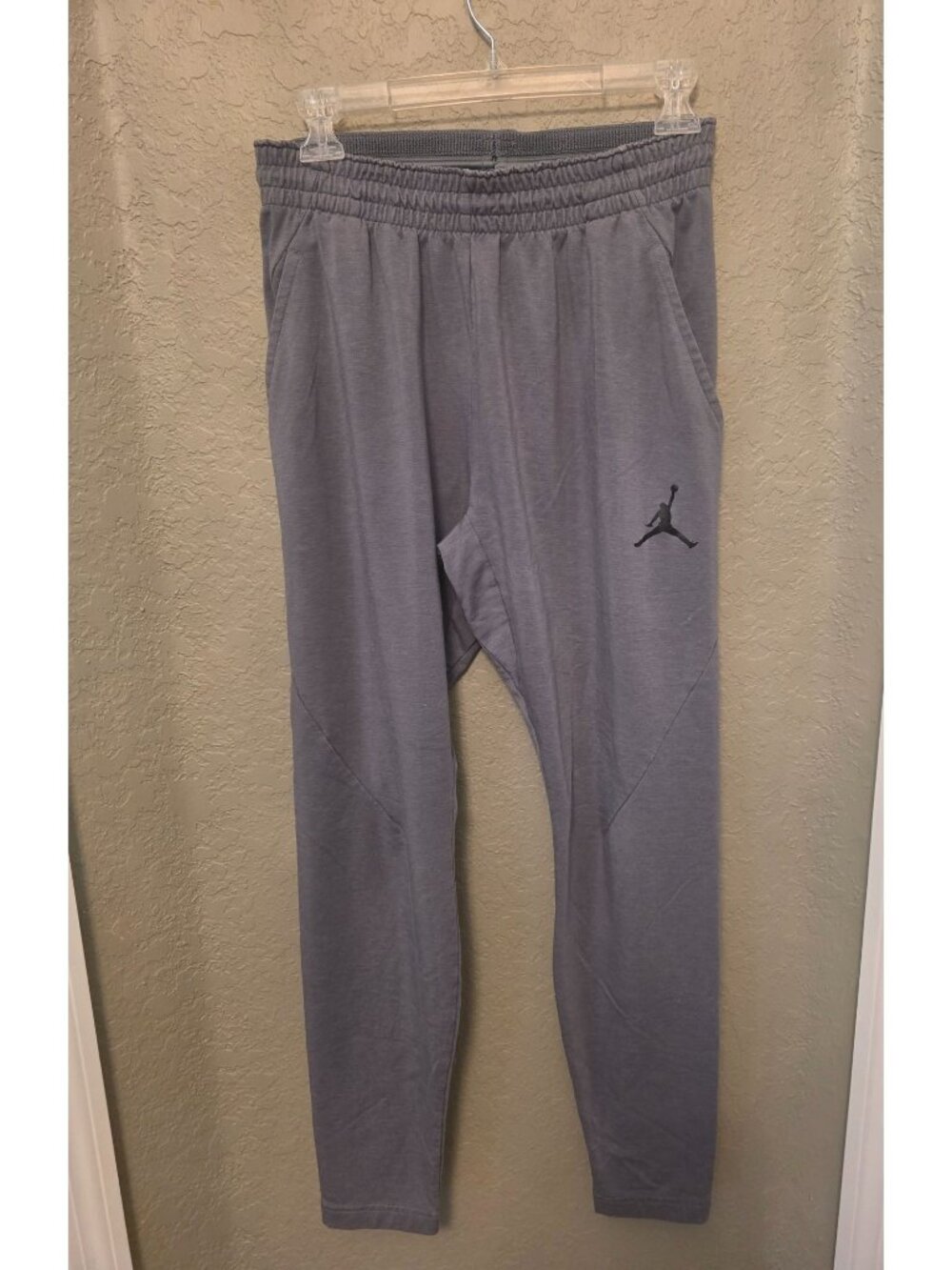 Air Jordan Nike Tech Sphere Men's Gray Joggers M EUC Soft Material